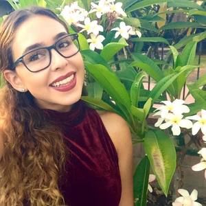 Meet your Posher, Michaela